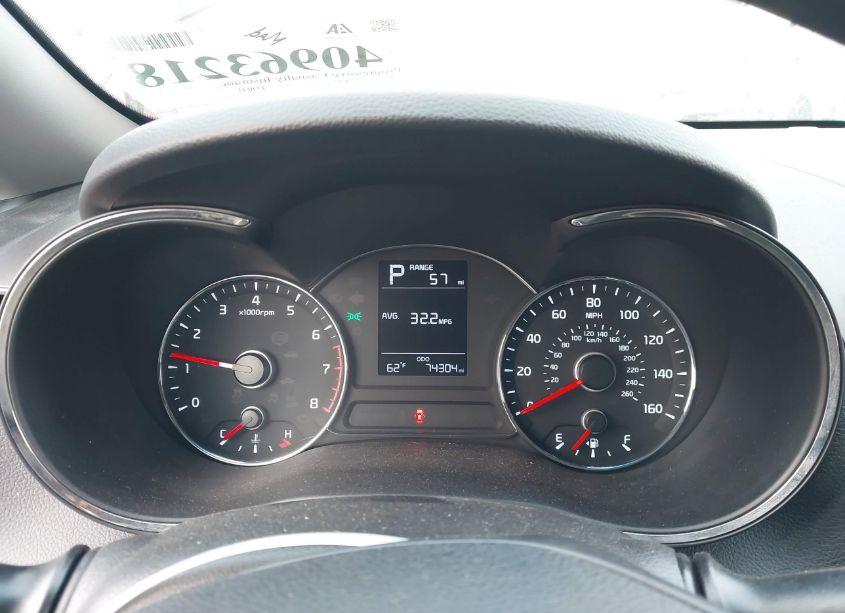 Photo 16 of 2017 Kia Forte LX (VIN 3KPFK4A78HE151775)