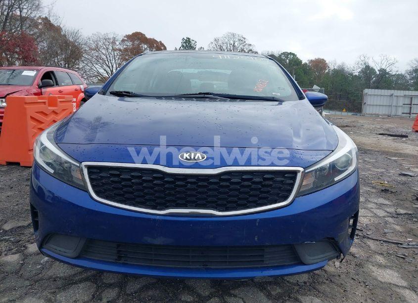 Photo 12 of 2018 Kia Forte LX (VIN 3KPFK4A78JE167822)