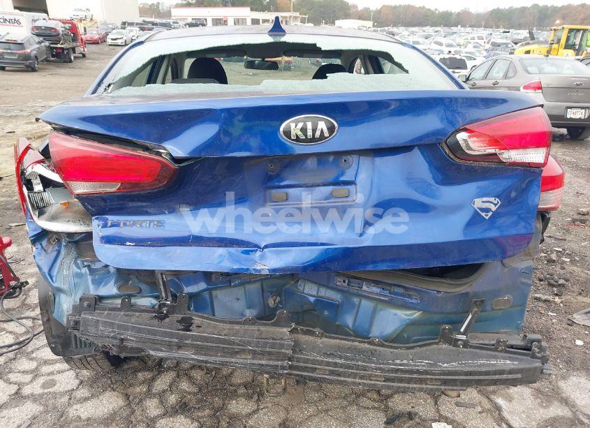 Photo 16 of 2018 Kia Forte LX (VIN 3KPFK4A78JE167822)