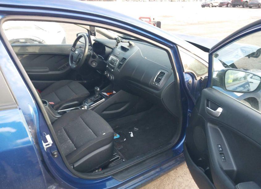 Photo 5 of 2018 Kia Forte LX (VIN 3KPFK4A78JE170526)