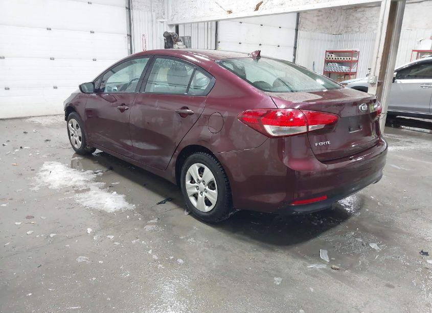 Photo 3 of 2018 Kia Forte LX (VIN 3KPFK4A78JE220695)