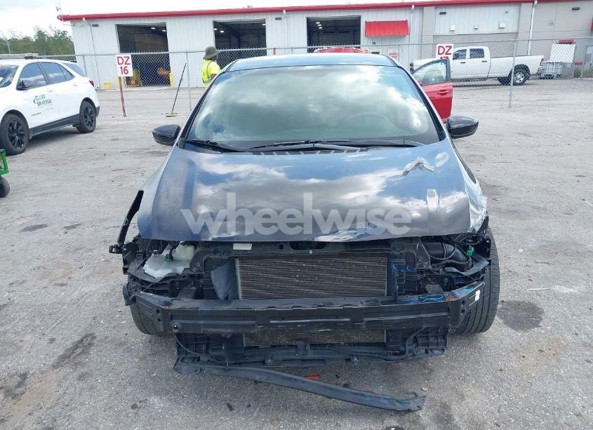 Photo 12 of 2018 Kia Forte LX (VIN 3KPFK4A78JE227114)