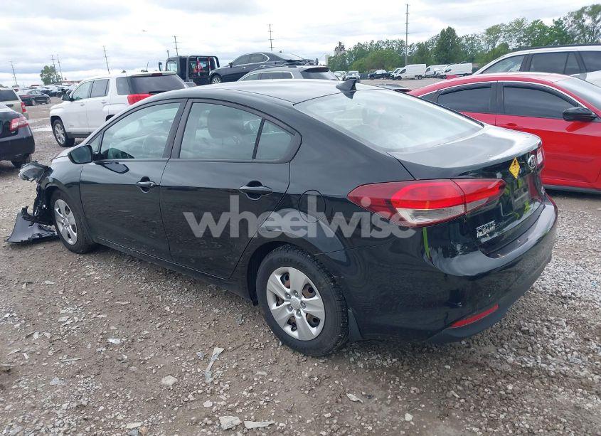 Photo 3 of 2018 Kia Forte LX (VIN 3KPFK4A78JE239165)