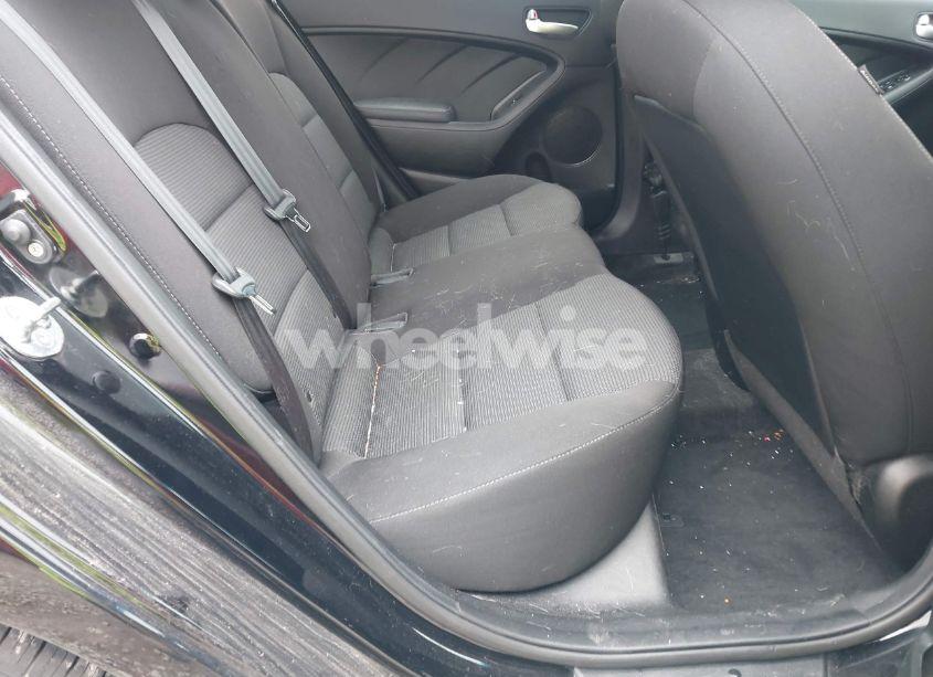 Photo 8 of 2018 Kia Forte LX (VIN 3KPFK4A78JE239165)