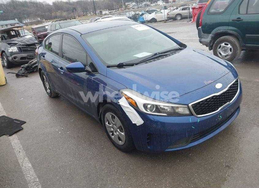2018 Kia Forte LX (VIN 3KPFK4A78JE253664) main photo
