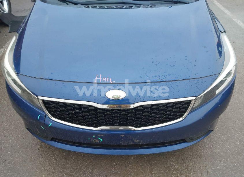 Photo 12 of 2018 Kia Forte LX (VIN 3KPFK4A78JE253664)