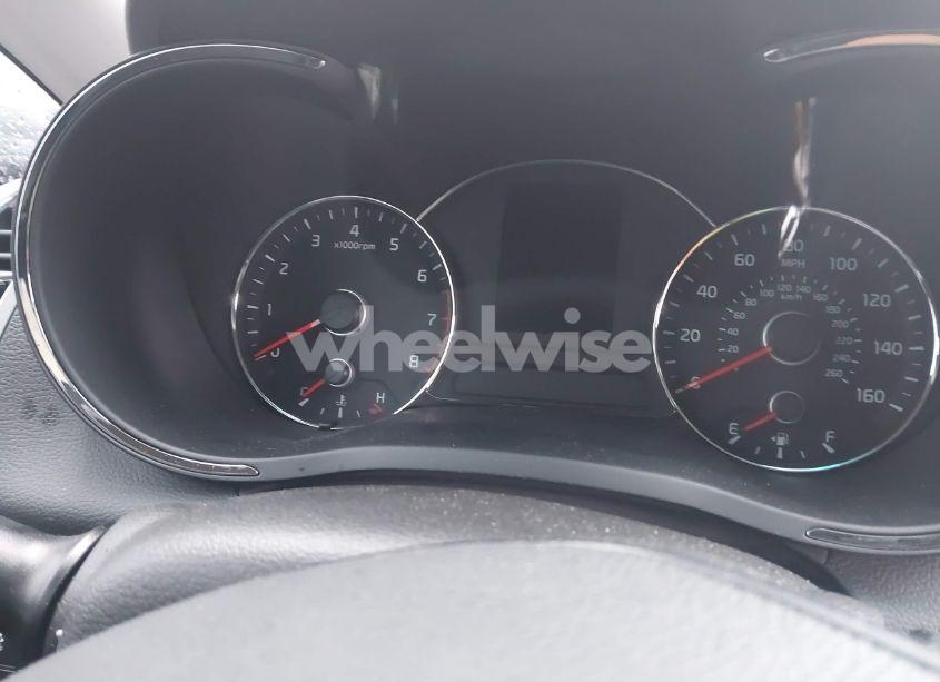 Photo 15 of 2018 Kia Forte LX (VIN 3KPFK4A78JE253664)