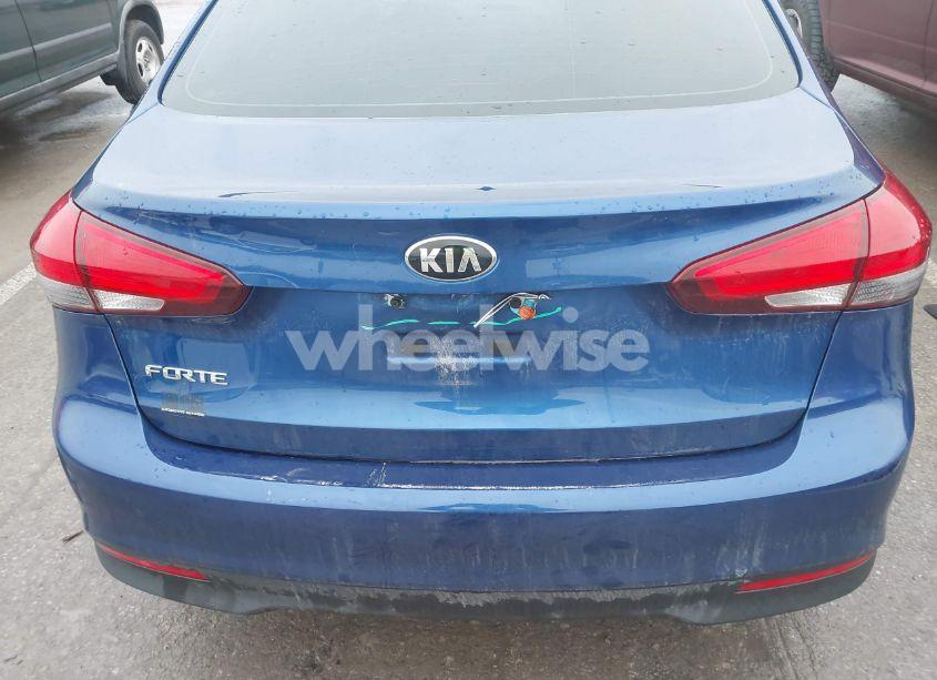 Photo 16 of 2018 Kia Forte LX (VIN 3KPFK4A78JE253664)