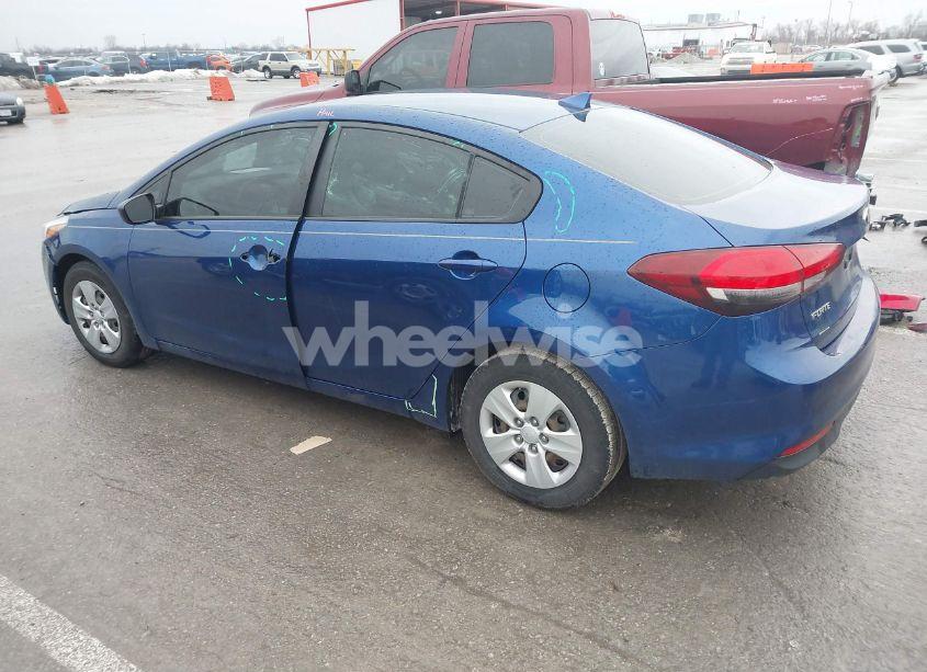 Photo 3 of 2018 Kia Forte LX (VIN 3KPFK4A78JE253664)