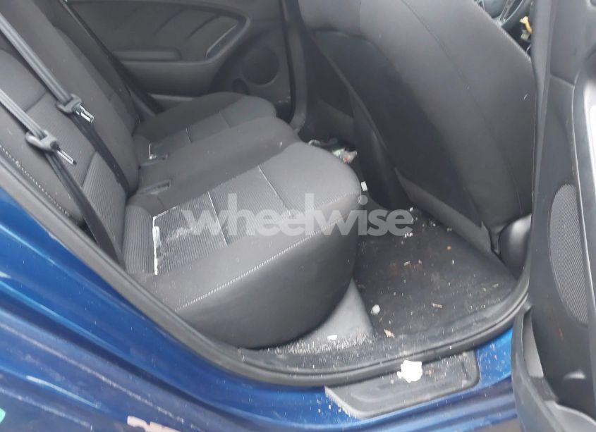 Photo 8 of 2018 Kia Forte LX (VIN 3KPFK4A78JE253664)