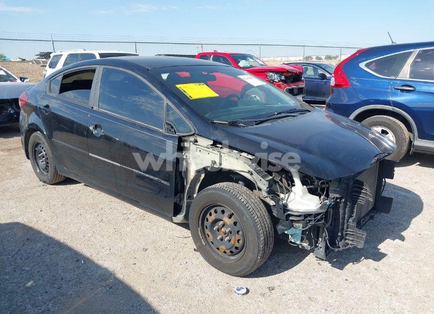 2017 Kia Forte LX (VIN 3KPFK4A79HE018538) main photo