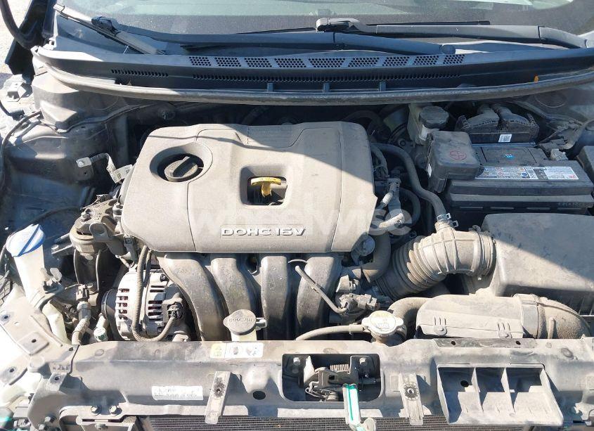 Photo 10 of 2017 Kia Forte LX (VIN 3KPFK4A79HE018538)