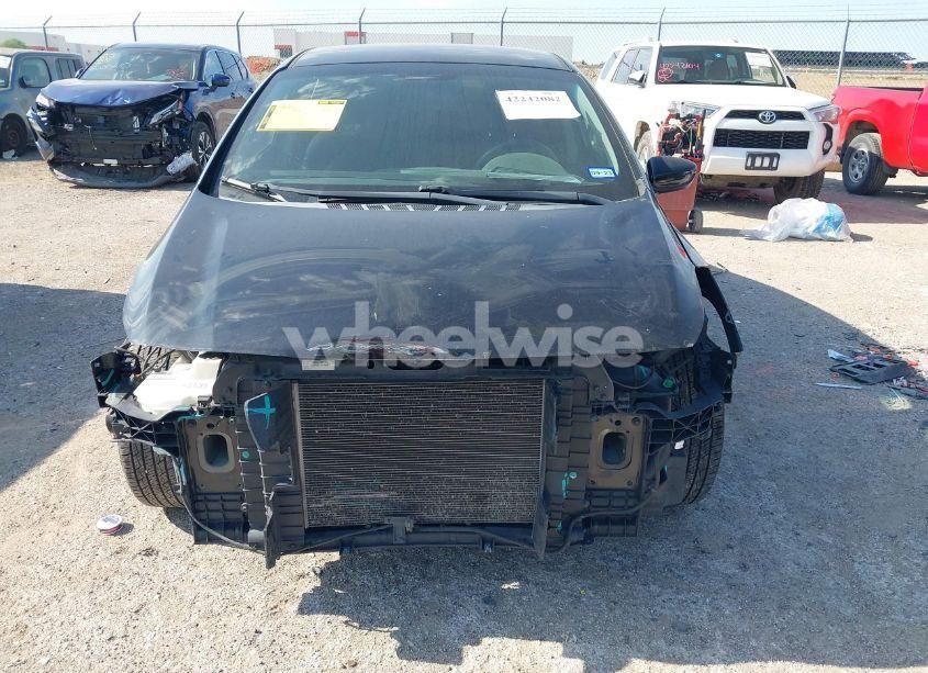 Photo 12 of 2017 Kia Forte LX (VIN 3KPFK4A79HE018538)