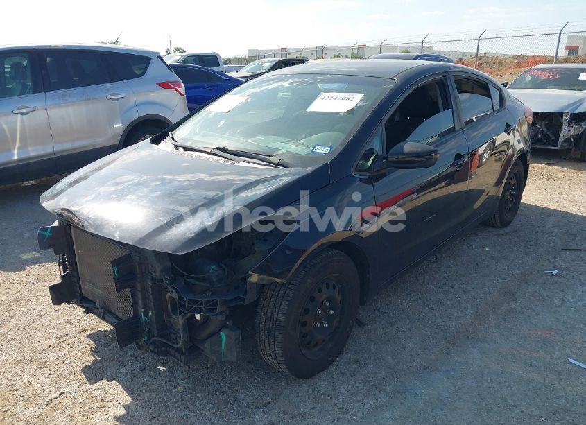 Photo 2 of 2017 Kia Forte LX (VIN 3KPFK4A79HE018538)