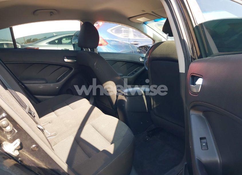 Photo 8 of 2017 Kia Forte LX (VIN 3KPFK4A79HE018538)