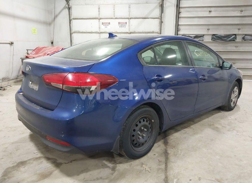 Photo 4 of 2017 Kia Forte LX (VIN 3KPFK4A79HE031631)
