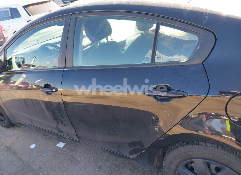 Photo 14 of 2017 Kia Forte LX (VIN 3KPFK4A79HE042886)