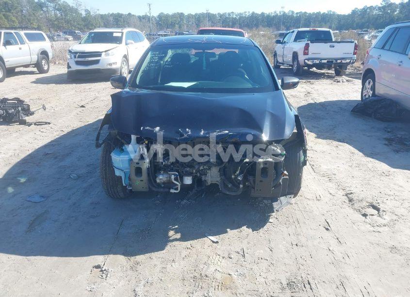 Photo 6 of 2017 Kia Forte LX (VIN 3KPFK4A79HE045187)