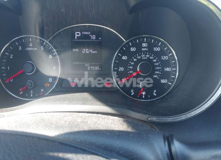 Photo 7 of 2017 Kia Forte LX (VIN 3KPFK4A79HE045187)