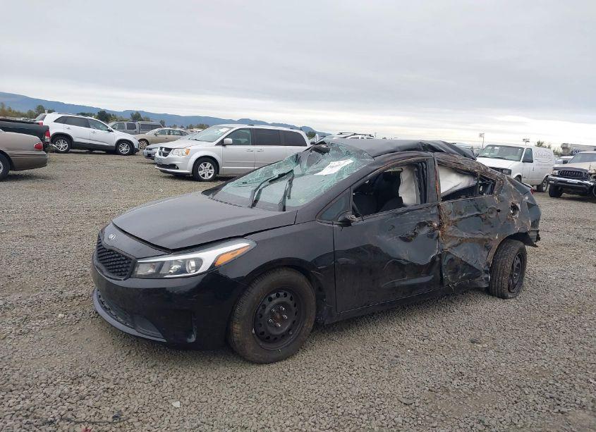 Photo 2 of 2017 Kia Forte LX (VIN 3KPFK4A79HE045268)