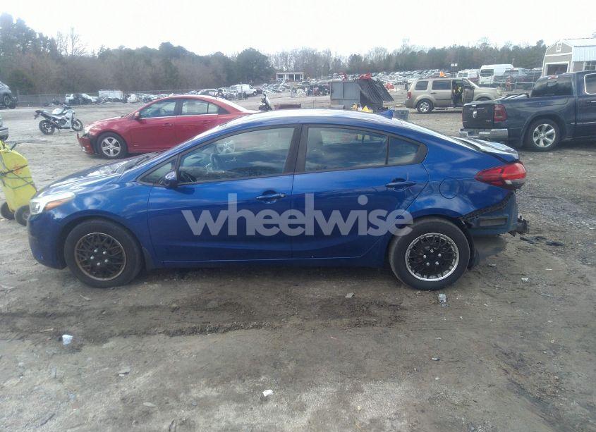 Photo 14 of 2017 Kia Forte LX (VIN 3KPFK4A79HE063186)