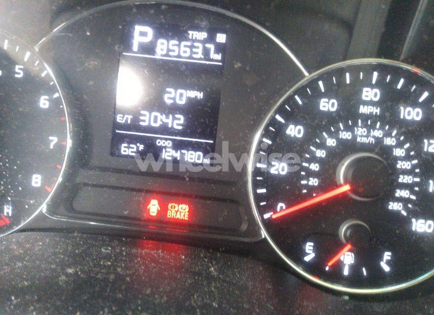 Photo 15 of 2017 Kia Forte LX (VIN 3KPFK4A79HE063186)