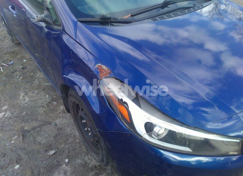 Photo 6 of 2017 Kia Forte LX (VIN 3KPFK4A79HE063186)