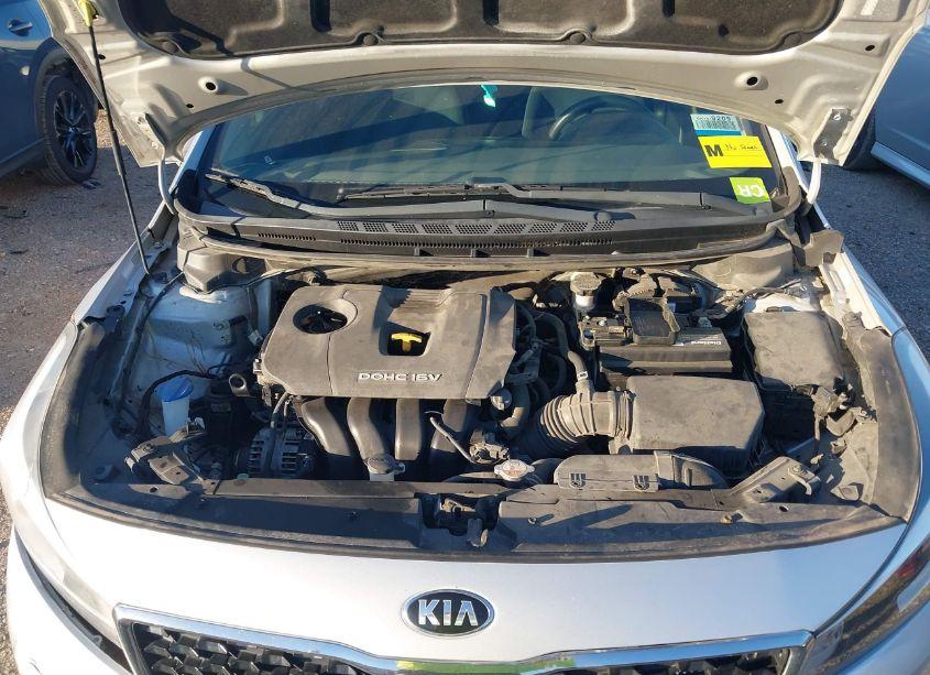 Photo 10 of 2017 Kia Forte LX (VIN 3KPFK4A79HE071479)