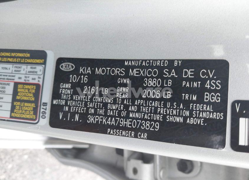 Photo 9 of 2017 Kia Forte LX (VIN 3KPFK4A79HE073829)