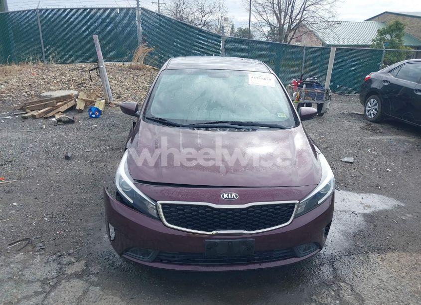Photo 12 of 2017 Kia Forte LX (VIN 3KPFK4A79HE077119)