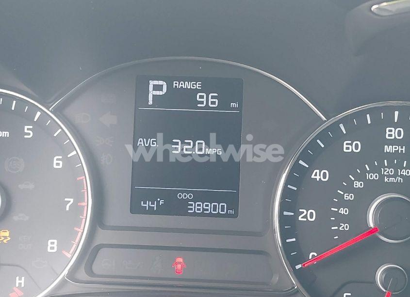 Photo 15 of 2017 Kia Forte LX (VIN 3KPFK4A79HE077119)