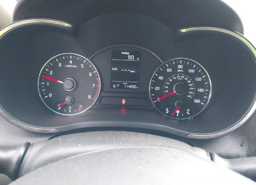 Photo 7 of 2017 Kia Forte LX (VIN 3KPFK4A79HE091828)