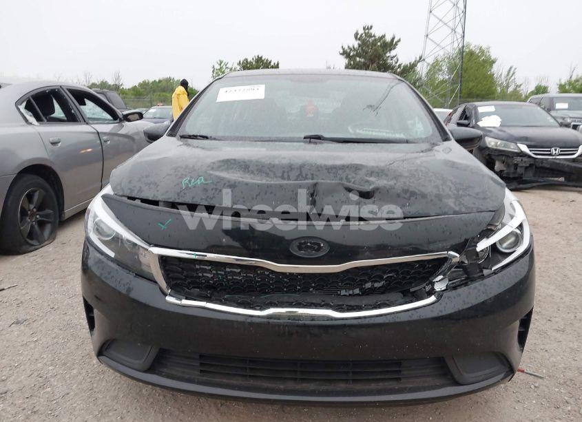 Photo 12 of 2017 Kia Forte LX (VIN 3KPFK4A79HE127596)