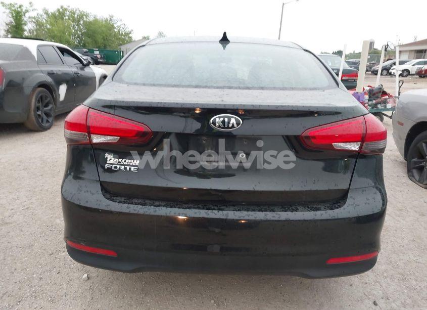 Photo 16 of 2017 Kia Forte LX (VIN 3KPFK4A79HE127596)