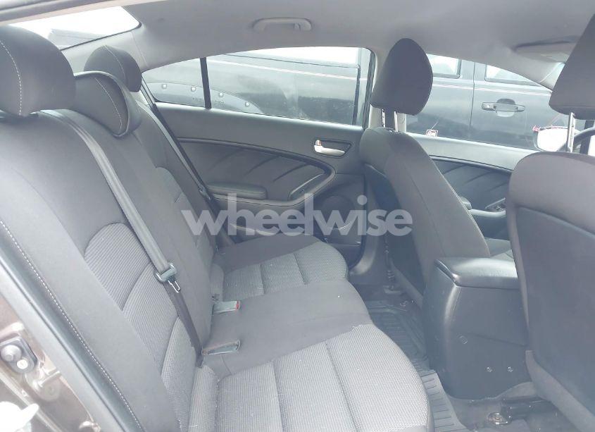 Photo 8 of 2017 Kia Forte LX (VIN 3KPFK4A79HE134323)