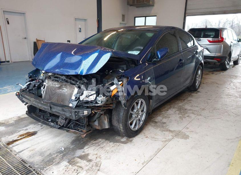 Photo 2 of 2017 Kia Forte LX (VIN 3KPFK4A79HE149209)