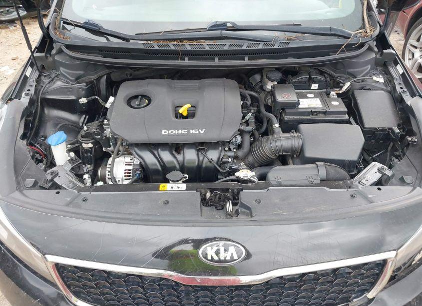 Photo 10 of 2017 Kia Forte LX (VIN 3KPFK4A79HE153146)