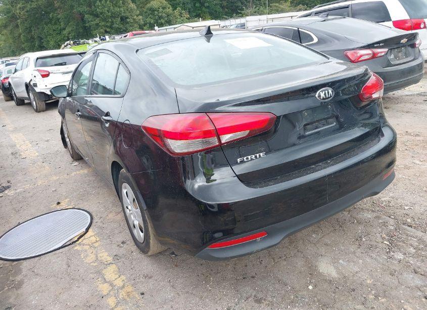 Photo 3 of 2017 Kia Forte LX (VIN 3KPFK4A79HE153146)