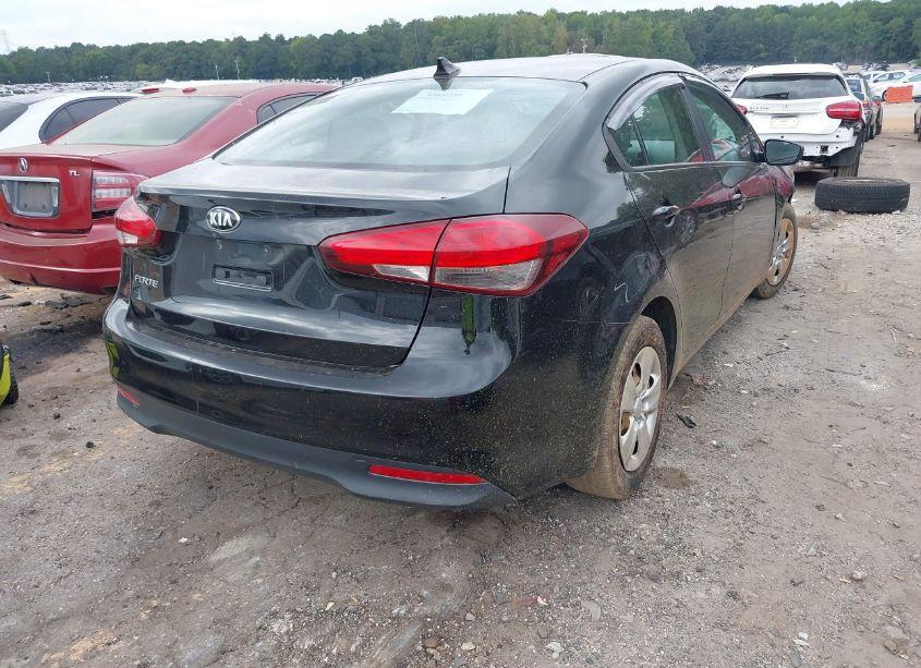 Photo 4 of 2017 Kia Forte LX (VIN 3KPFK4A79HE153146)