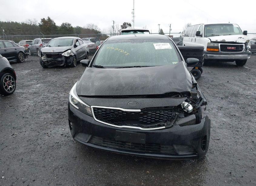 Photo 12 of 2017 Kia Forte LX (VIN 3KPFK4A79HE153342)