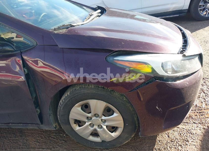 Photo 6 of 2018 Kia Forte LX (VIN 3KPFK4A79JE179025)