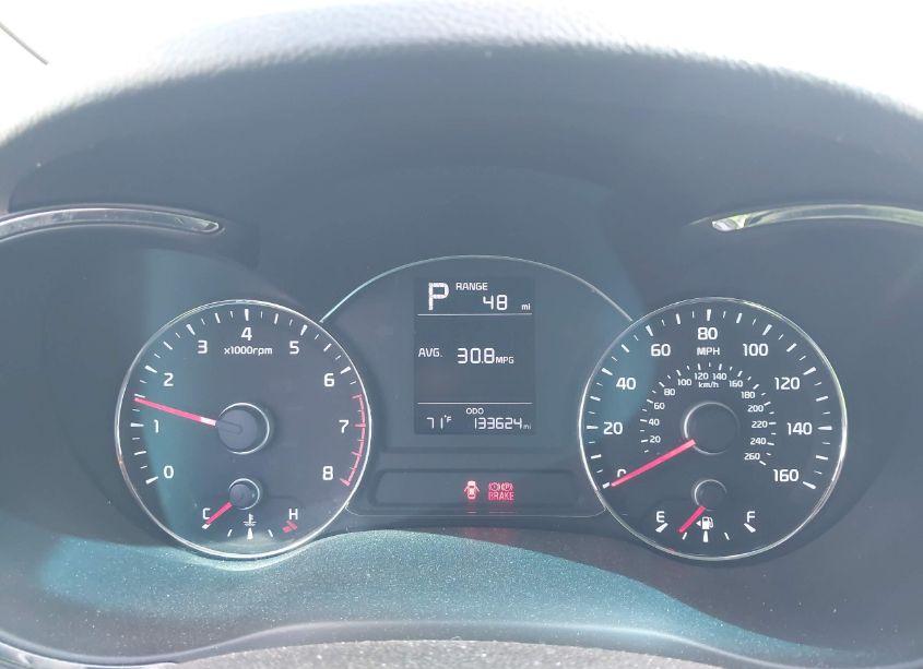 Photo 7 of 2018 Kia Forte LX (VIN 3KPFK4A79JE184757)