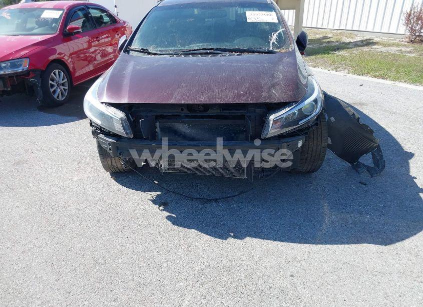 Photo 6 of 2018 Kia Forte LX (VIN 3KPFK4A79JE191854)