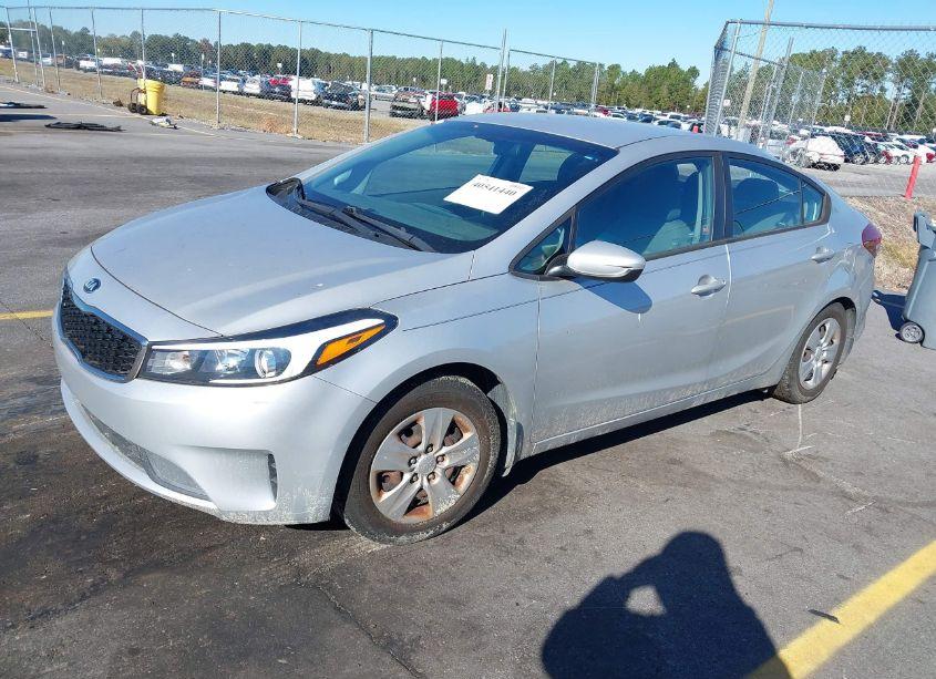 Photo 2 of 2018 Kia Forte LX (VIN 3KPFK4A79JE198500)