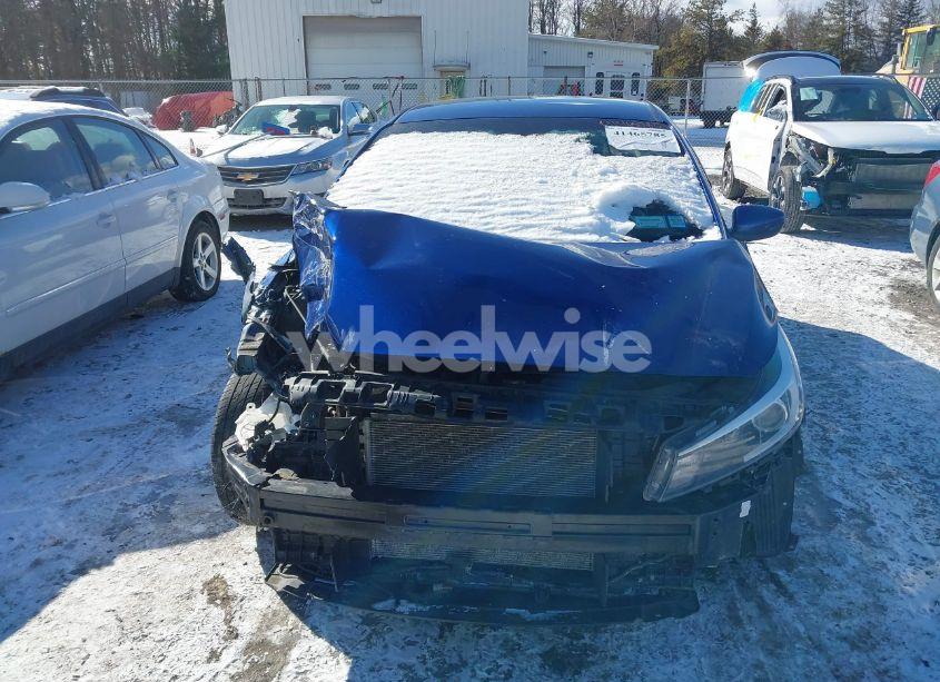 Photo 12 of 2018 Kia Forte LX (VIN 3KPFK4A79JE203985)