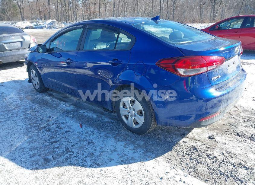 Photo 3 of 2018 Kia Forte LX (VIN 3KPFK4A79JE203985)