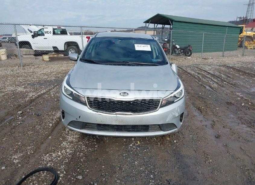 Photo 12 of 2018 Kia Forte LX (VIN 3KPFK4A79JE264480)