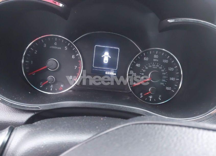 Photo 15 of 2018 Kia Forte LX (VIN 3KPFK4A79JE271624)