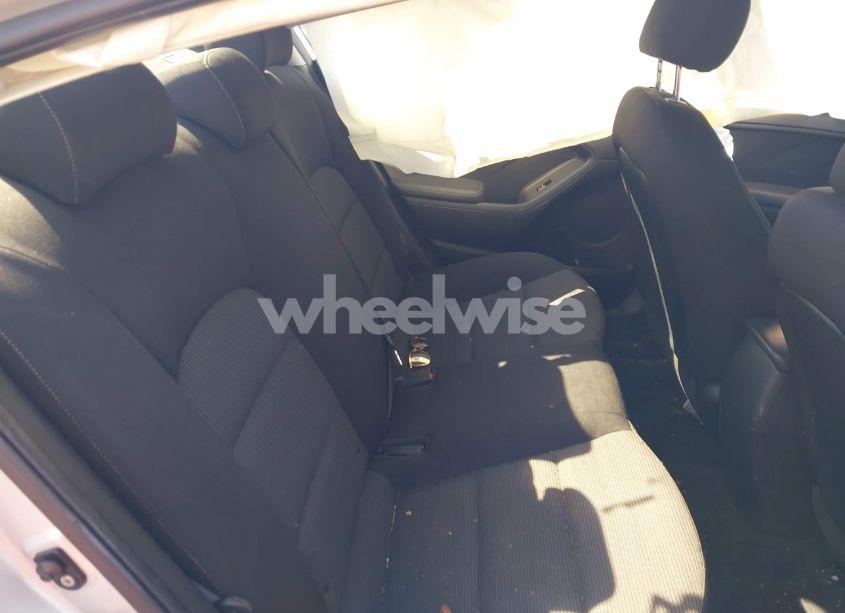 Photo 8 of 2017 Kia Forte LX (VIN 3KPFK4A7XHE088470)