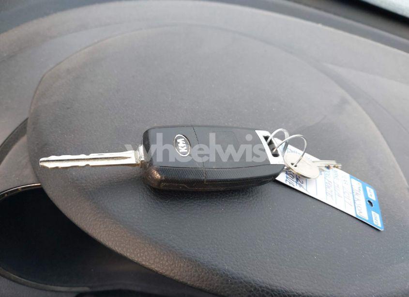 Photo 11 of 2017 Kia Forte LX (VIN 3KPFK4A7XHE126439)